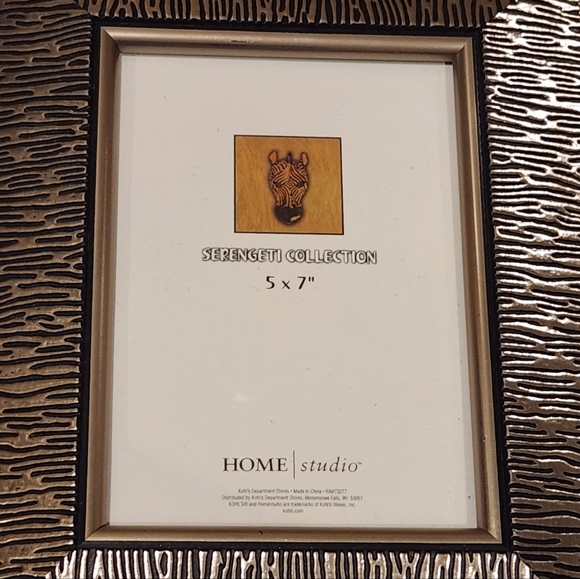 3 KOHLS Photo Frames - Picture 2 of 5